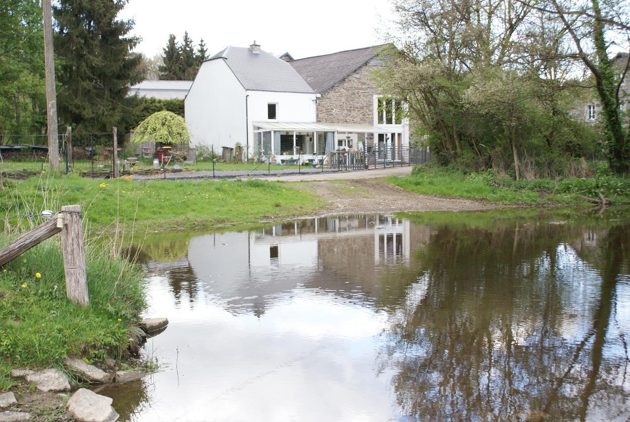 Le Gite De L Ourthe Ortheuville Exteriör bild